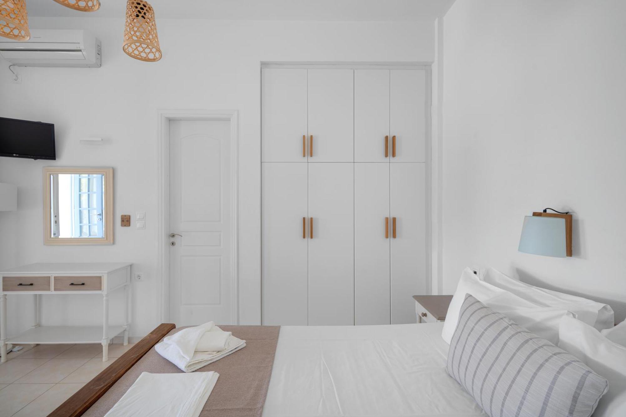 Galazio Seaside Apartments Livadakia ห้อง รูปภาพ